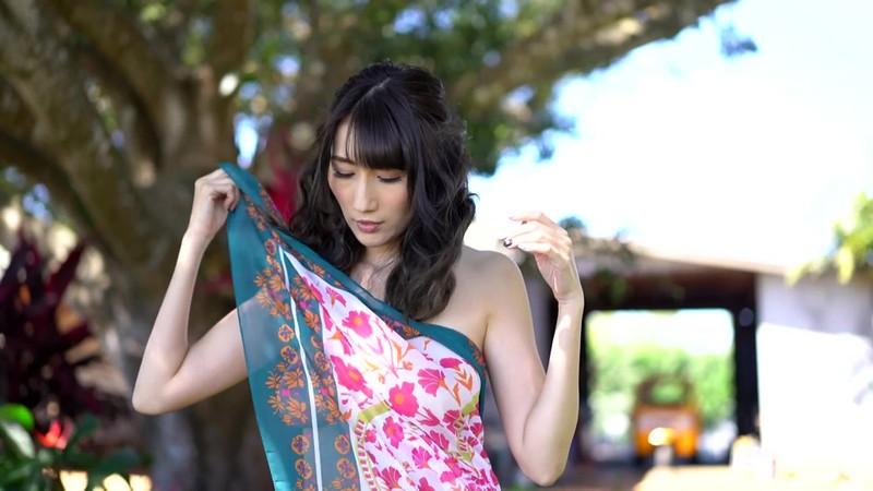 [REBD-425] JULIA 11 The Divine Titty Theory of Evolution (DVD) - Image 9